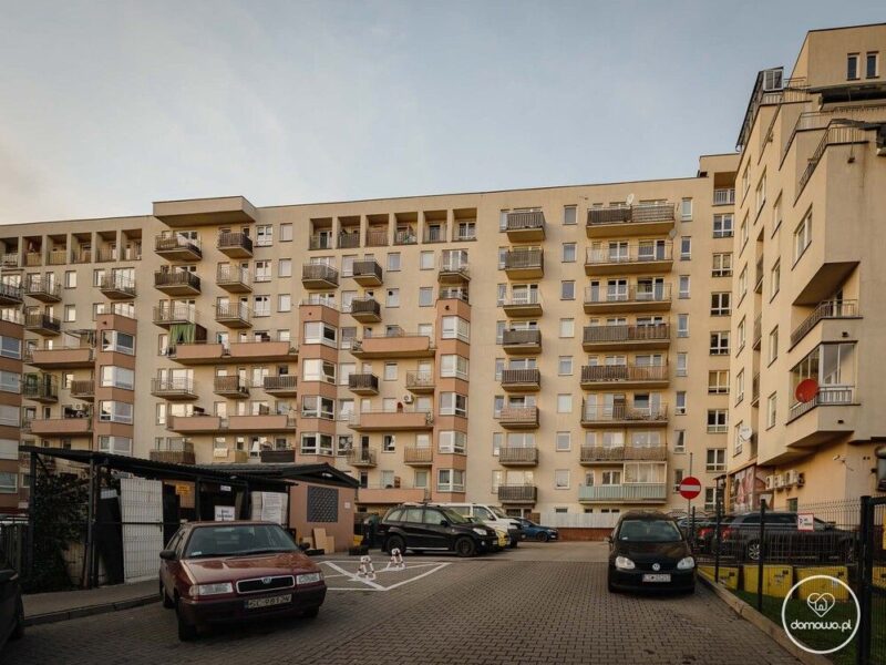 Sprzedam mieszkanie 81 m kw, 4 pokoje, Piaseczno , Energetyczna 9